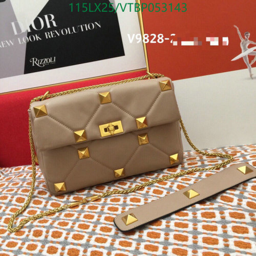 Valentino Womens Bags Crossbody Bags Handbags Luxury Brand Valentino Garavani Roman Stud with Original Box V009083#  