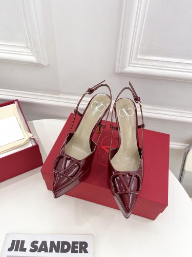 Valentino Garavani Women Fashion Shoes Pumps Luxury Brand Vlogo Signature Calfskin with Original Box 11cm Heel Whatsapp 