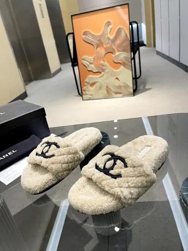 Chanel Womens Shoes Slippers Luxury Brand Winter Plus Velvet Design with Original Box