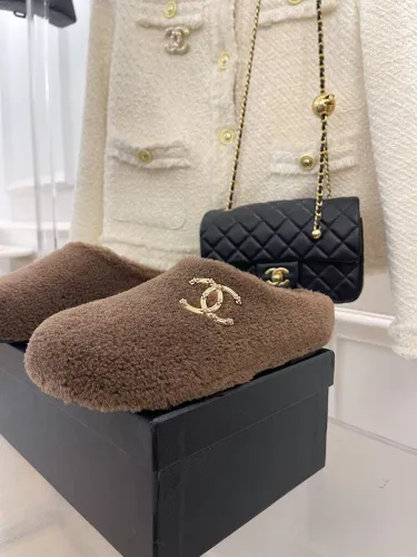 Chanel Womens Shoes Slippers Luxury Brand Winter Plus Velvet Design with Original Box