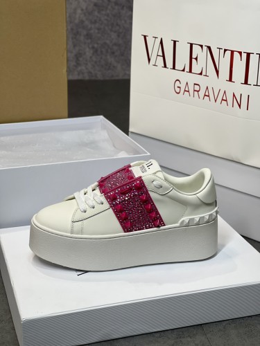 Valentino Womens Shoes Sneakers Leather Luxury Brand Women Rockstud Untitled Shoes with Original Box Whatsapp 
