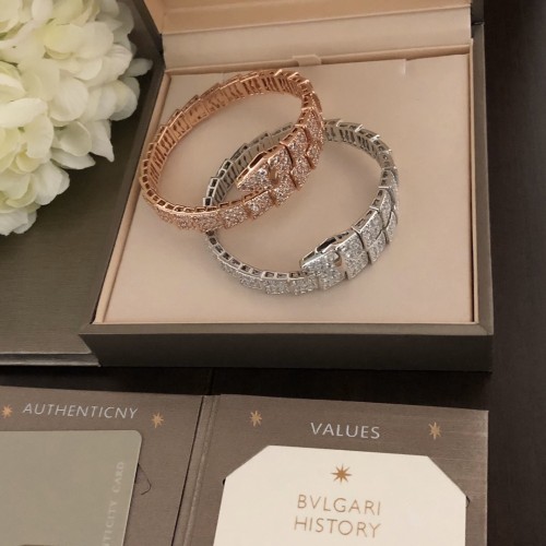 Bvlgari Luxury Womens Bracelet SERPENTI VIPER Bracelet BR855231