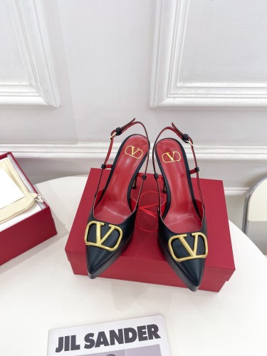 Valentino Garavani Women Fashion Shoes Pumps Luxury Brand Vlogo Signature Calfskin with Original Box 11cm Heel Whatsapp 