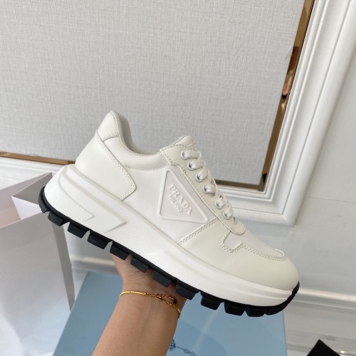 Prada Mens Shoes Casual Luxury Brand Breathable Sneakers with Original Box Downtown leather sneakers 2EE364_3LKG_F098Z with Original Box Whatsapp 