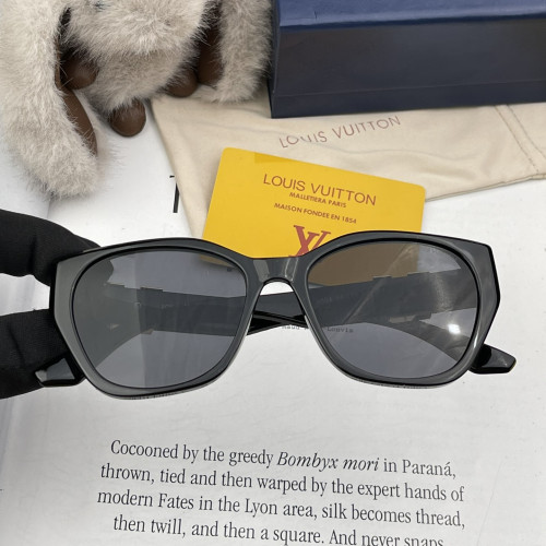 Louis Vuitton Sunglasses Luxury Brand Womens Sunglasses with Original Box  L4550