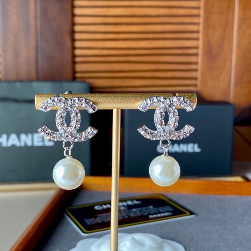 Chanel Luxury Womens Earrings