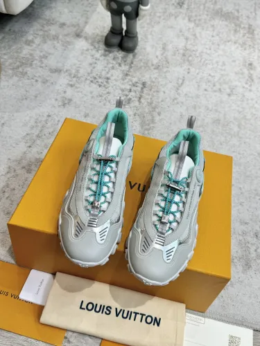 Louis Vuitton Womens Shoes Sneakers Lace-Up Luxury Brand Fashion LV Discovery Lace Up Sneaker with Original Box  