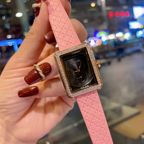 Chanel Womens Watch033