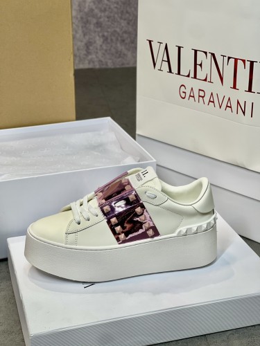 Valentino Womens Shoes Sneakers Leather Luxury Brand Women Rockstud Untitled Shoes with Original Box Whatsapp 