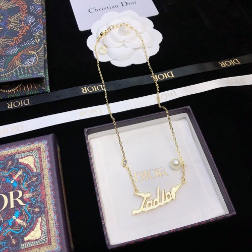 Dior Luxury Womens Necklace