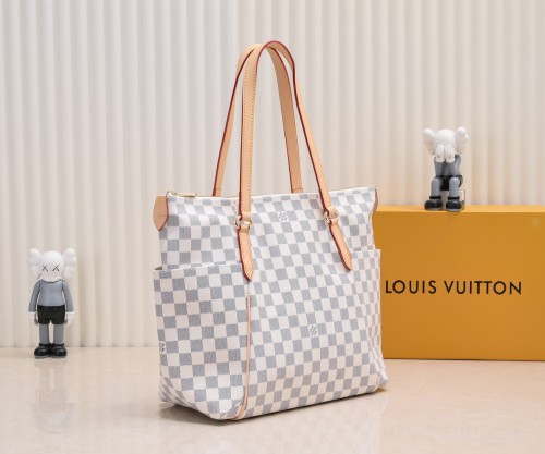 Louis Vuitton Womens Bags Shoulder Handbags Luxury Brand Fashion Type M56689 without Original Box  