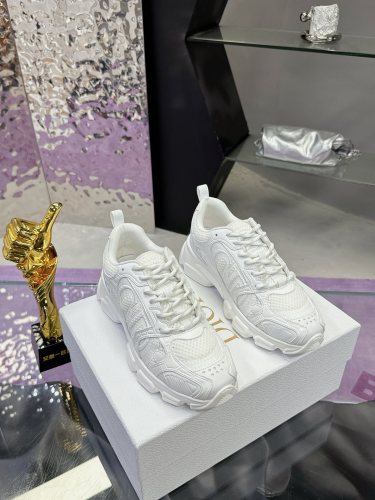 Dior Womens Shoes Sneakers Casual Luxury Brand Dior Chrono Sneaker Mesh and White Leather-Effect Panels with Original Box KCK414TRM_S10W whatsapp 