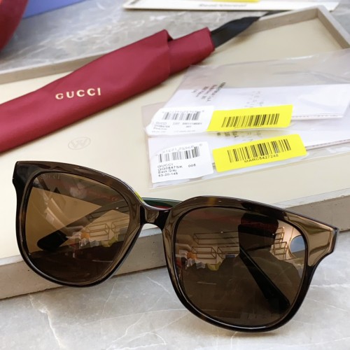 Gucci Sunglasses Luxury Brand Men Womens Sunglasses with Original Box  GG0847SK
