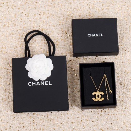 Chanel Luxury Womens Necklace