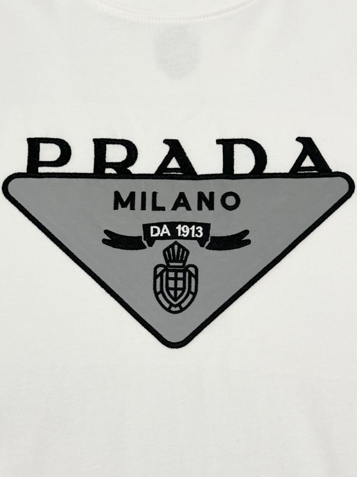Prada Luxury Brand Women Mens Short Sleeve T-Shirt   