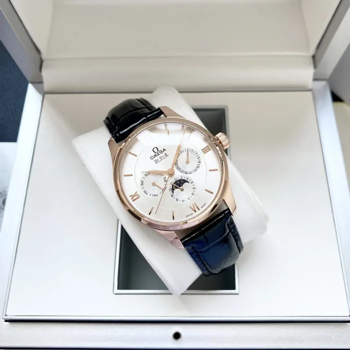 Omega Watch286