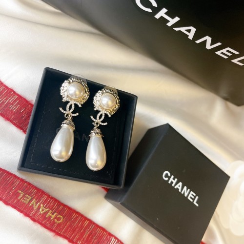 Chanel Luxury Womens Earrings