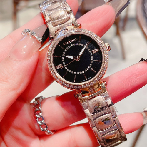 Chanel Womens Watch052