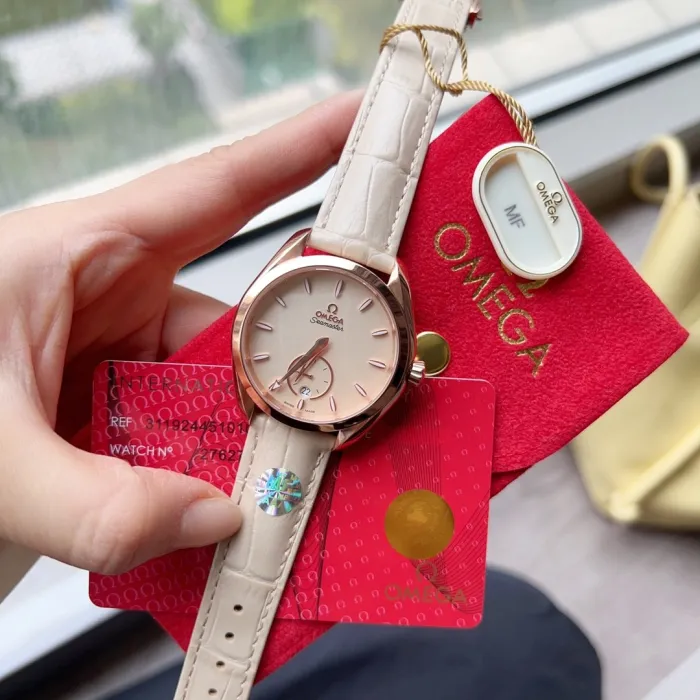 Omega Watch052