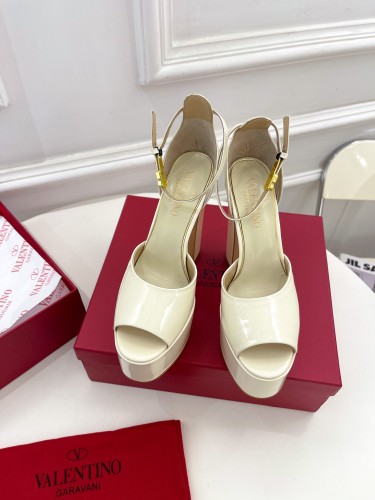 Valentino Garavani Women Fashion Shoes Pumps Luxury Brand Vlogo Signature Calfskin with Original Box 15cm Heel Whatsapp 