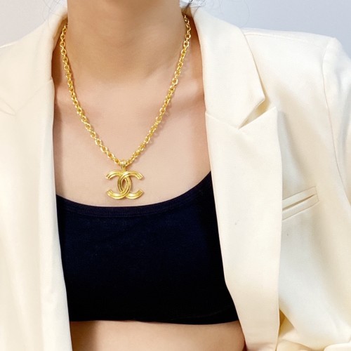 Chanel Luxury Womens Necklace