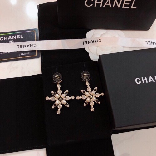 Chanel Luxury Womens Earrings