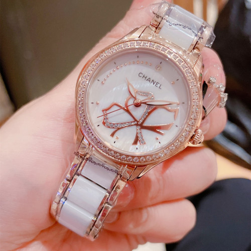 Chanel Womens Watch046