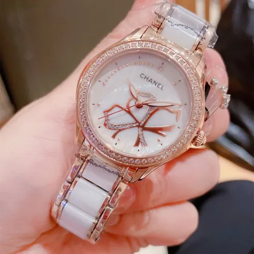 Chanel Womens Watch046