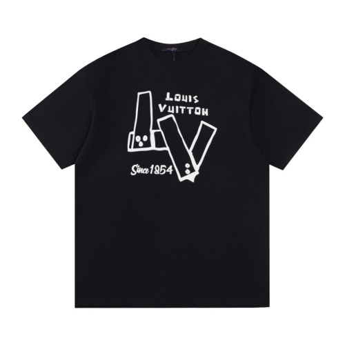 Louis Vuitton Luxury Brand Men Womens Short Sleeve T-Shirt   