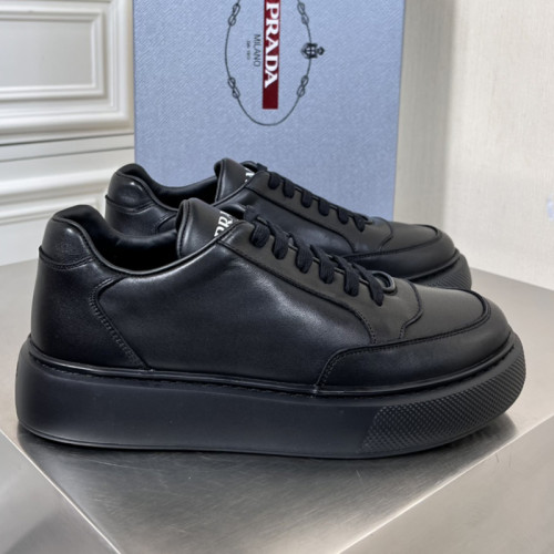 Prada Mens Shoes Casual Luxury Brand Breathable Sneakers with Original Box