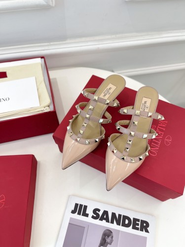 Valentino Women Shoes Mule Sandals Pointed Toe Slippers ROMAN STUD SLIDE SANDAL IN QUILTED NAPPA 5cm Heel with Original Box Whatsapp 