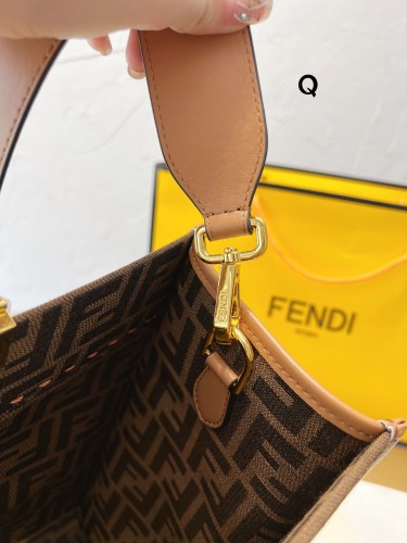Fendi Womens Bag Shoulder Bags Luxury Brand Handbags for Women without Original Box