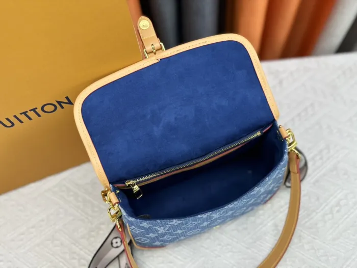 Louis Vuitton Womens Bags Luxury Brand DIANE M45985 Monogram coated canvas with Original Box