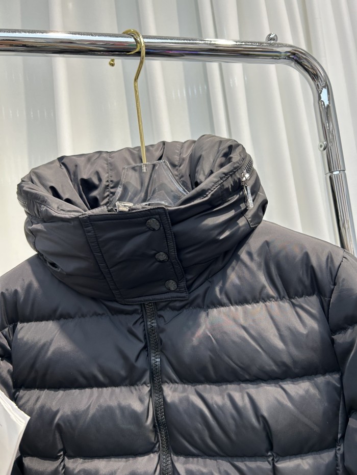 Moncler Womens Down Jacket Womens Coats Luxury Brand Fashion Design Long Down Jackets Black