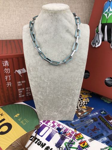 Louis Vuitton Luxury Men Womens Necklace