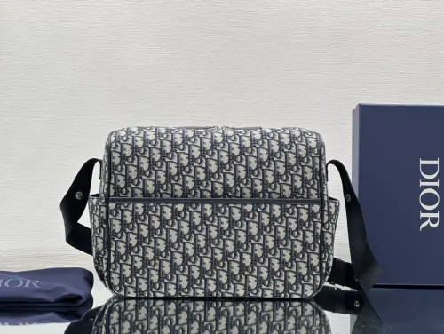 Dior Mens Bags Crossbody Bags CHANGING BAG Blue Dior Oblique Canvas with Original Box M9993PTZQ_M928