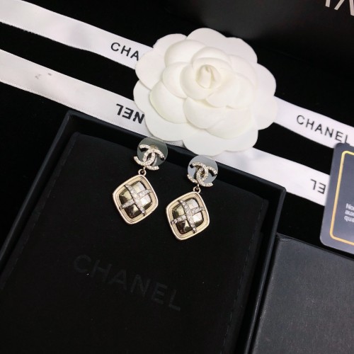 Chanel Luxury Womens Earrings