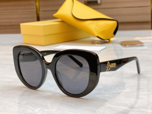 Loewe Sunglasses Luxury Brand Men Womens Sunglasses with Original Box  LW401001