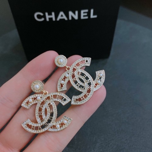 Chanel Luxury Womens Earrings