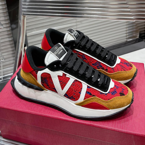 Valentino Womens Shoes Sneakers Leather Luxury Brand Women Rockstud Untitled Shoes with Original Box Whatsapp 