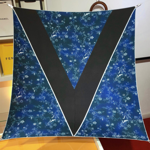 Louis Vuitton Scarves Womens Fashion Scarf Licorne Square 90 with Original Box   