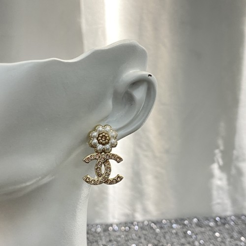 Chanel Luxury Womens Earrings