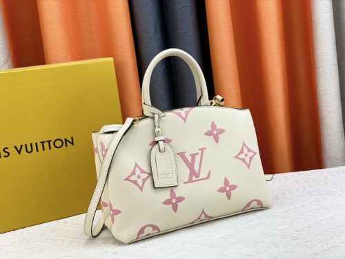 Louis Vuitton Womens Bag Shoulder Messenger Bags Luxury Brand Fashion Grand Palais M45811