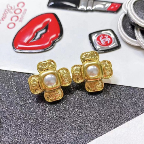 Chanel Luxury Womens Earrings