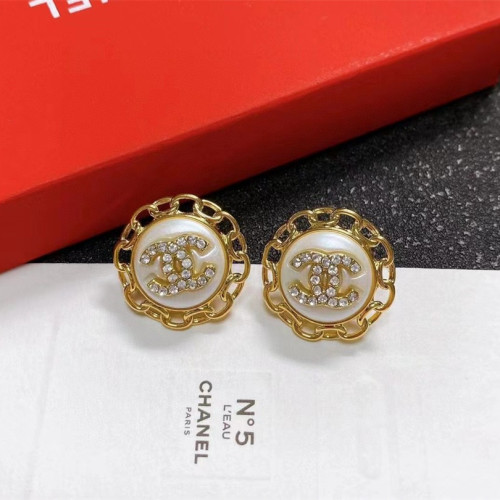 Chanel Luxury Womens Earrings E1798