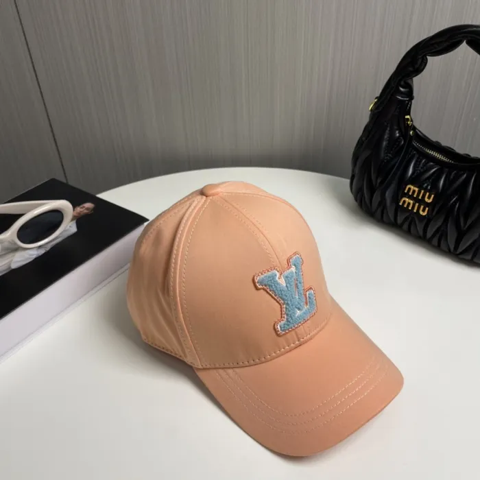 Louis Vuitton Men Womens Mens Cap Baseball Hat LV Signature Cap Luxury Brand with Original Box  