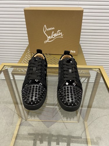Christian Louboutin Mens Shoes Sneakers Luxury Brand Red Bottom Design Sports Footwears with Original Box