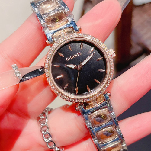 Chanel Womens Watch047