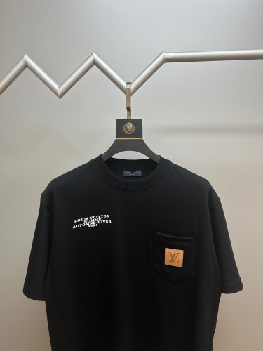 Louis Vuitton Luxury Brand Men Womens Short Sleeve T-Shirt   