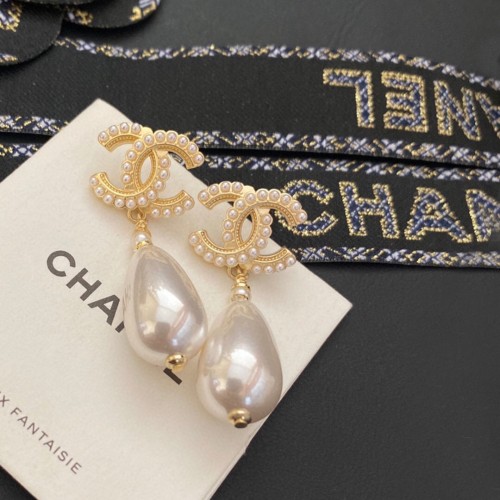 Chanel Luxury Womens Earrings